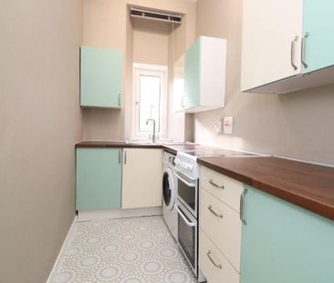 2 Bed Flat, Boyd Street, G42 - Photo 3