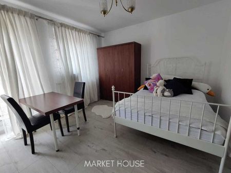 Umeblowana kawalerka z balkonem na wynajem - Zdjęcie 4