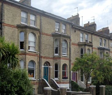 Gladstone Terrace, Brighton, BN2 - Photo 2