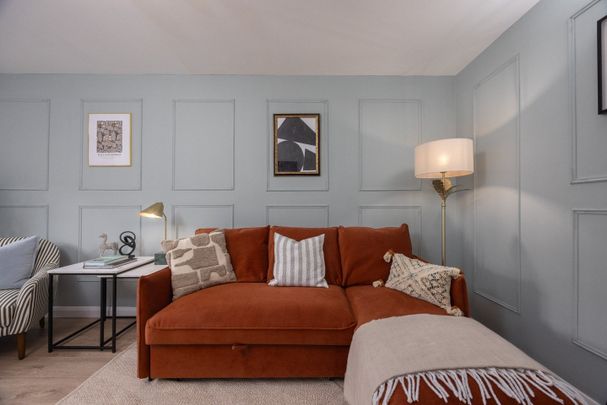 5 Bed Semi-Detached House, Paxton Court, LS12 - Photo 1