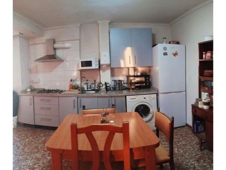 Alquiler de piso en Calle Piaggine - Photo 3