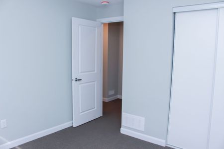 For Lease - 305 Eldorado Private Unit# A, Kanata, Ontario - Photo 4