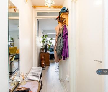 Studio to rent - Photo 6