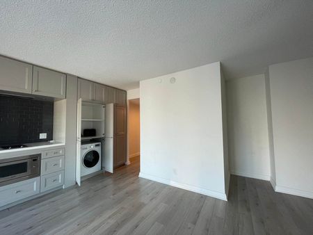 YORKVILLE PLAZA: Avenue Rd & Yorkville Ave (155 Yorkville Ave) AD#102904 - Photo 5