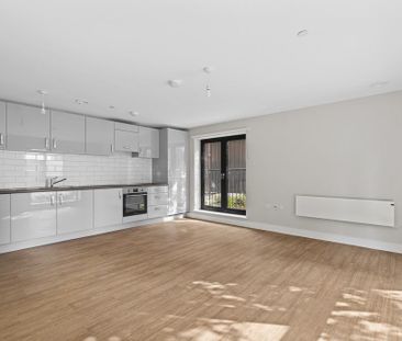 2 bedroom apartment to rent - Photo 4