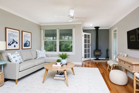 Serene and Spacious Living for the Modern Family - Photo 3
