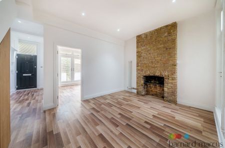 Falcon Grove, London - Photo 2