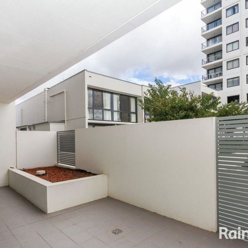 Stylish Residence - Photo 1