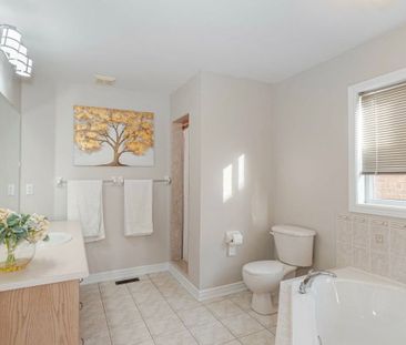 For Lease - 12 Martree Crescent, Brampton, Ontario - Photo 6