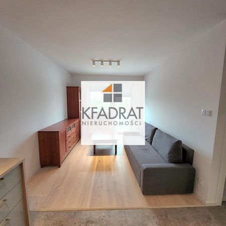 Komfortowe 2 pokoje z balkonem i garażem. - Photo 2