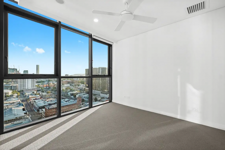 Unfurnished 1 Bed 1 Study 1 Bath 1 Carpark Apartment on the 24th Floor - Photo 5