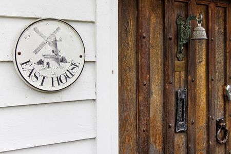 4 bedroom semi-detached house to rent - Photo 3