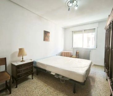 Piso de alquiler en Lopez Vivero, Barrio Blanco - Photo 1