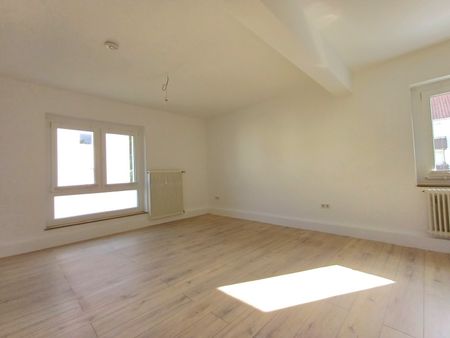 Mit großer Wohnküche - Photo 2