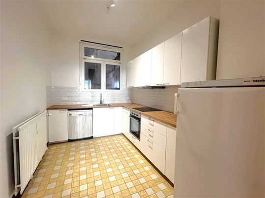 Appartement te huur - Photo 1