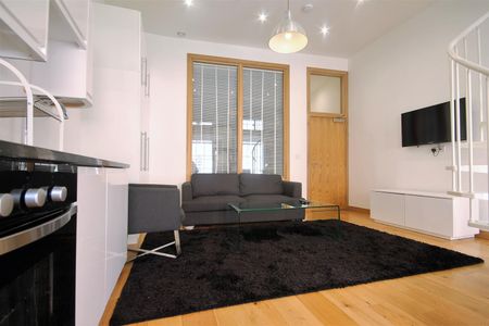 Murton House, Newcastle Upon Tyne - Photo 2