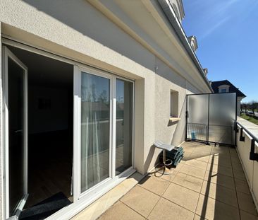 Location Appartement 3 pièces 70m² ROTS 14980 - Photo 1