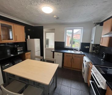 5 bedroom house to rent - Photo 4