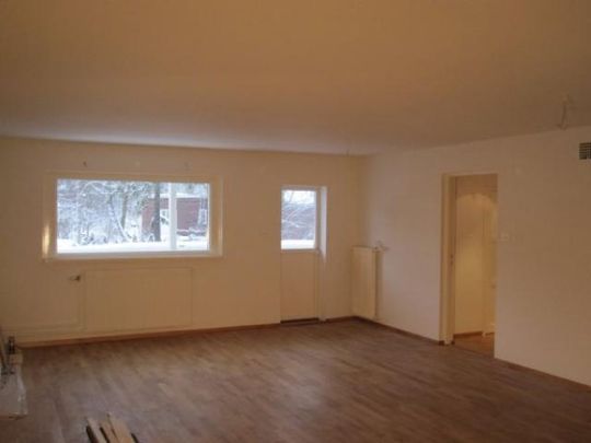 RENOVERAD VILLA I SOLHEM SPÅNGA - Photo 1