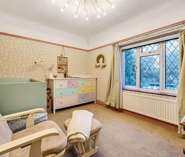 Stuart Close, Emmer Green, RG4 - Photo 5