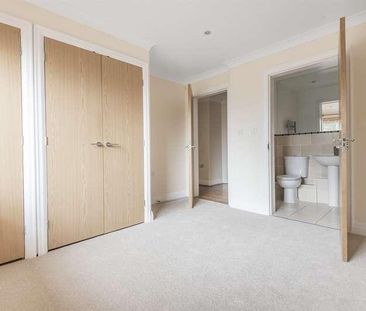 Sandford Court, Winnersh, RG41 - Photo 5