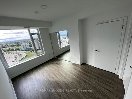 For Lease - 2495 Eglinton Avenue Unit# 2308, Mississauga, Ontario - Photo 2