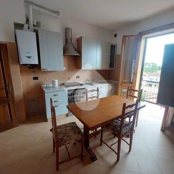 Monolocale in affitto - Photo 3