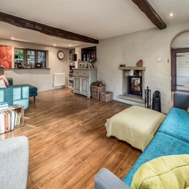 3 Bedroom Semi Detached To Let - Photo 1