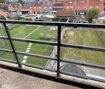 Appartement te huur in Lissewege voor € 800 met 2 slaapkamers - Photo 1