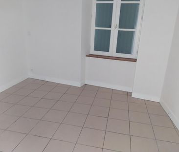 Location Appartement 2 pièces 37 m² Rosnay - Photo 2