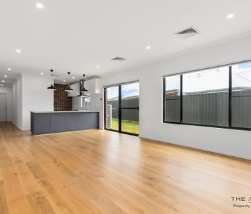 Spacious Modern Family Home in Prime Wellard Location - Photo 2
