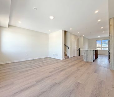 For Lease - 10 Honey Milk Lane, Richmond Hill, Ontario - Photo 1