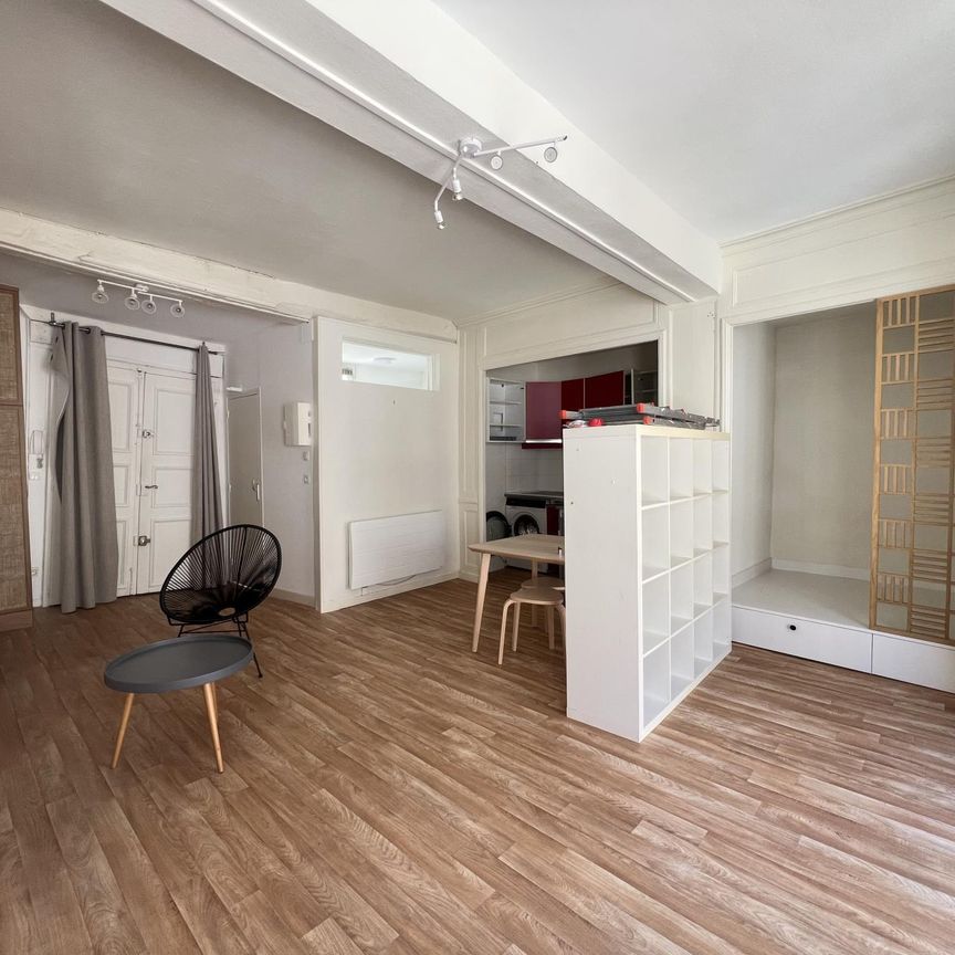 Location Appartement RENNES / Quartier CENTRE-VILLE - Photo 1