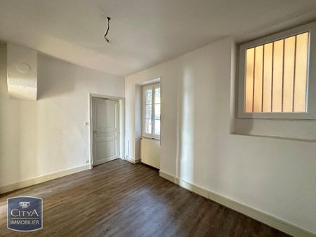 Location Appartement 5 pièces 119m² MACON 71000 - Photo 3