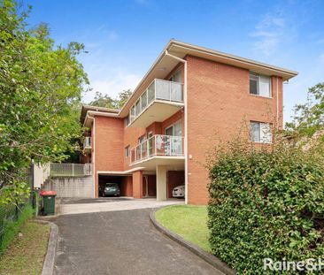 8/9 Ward Street, Gosford, NSW 2250 - Photo 1