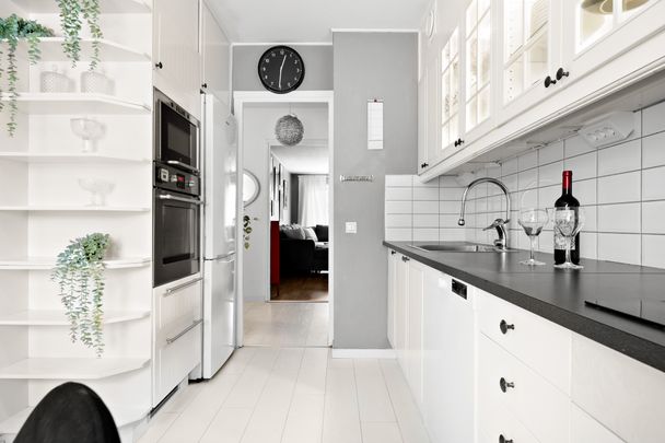 Västra Bangatan, Märsta - Foto 1