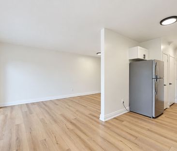 For Lease - 31 Sedgeley Drive Unit# 8, Toronto, Ontario - Photo 2