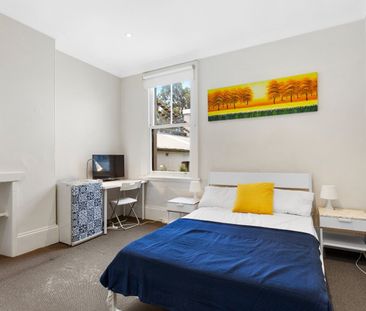 Chippendale - Photo 5