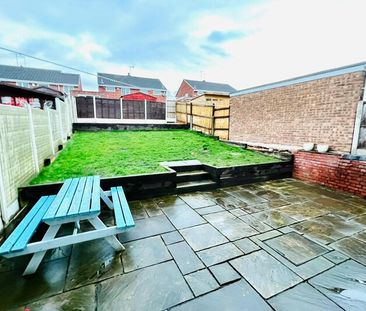 Awbridge Road, Netherton, DY2 0HZ, Dudley - Photo 3