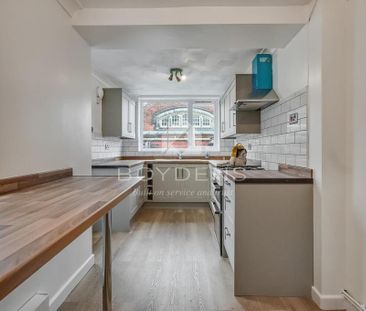 2 bedroom terraced house to rent - Photo 2