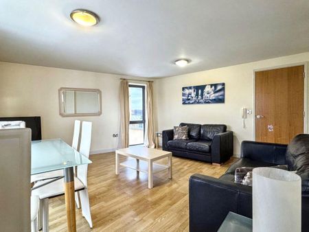 2 bed apartment to rent in NE8 - Photo 3
