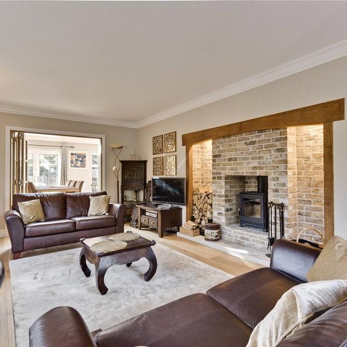 5 bedroom detached house to rent - Photo 1