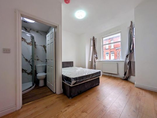 4 bedroom house to rent - Photo 1