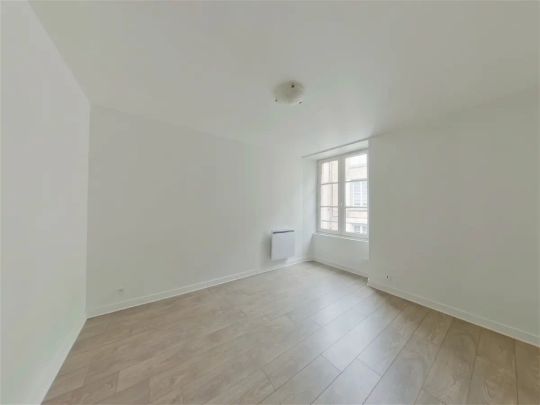 Location appartement 4 pièces - 85m² à Poitiers (86000) - Photo 1