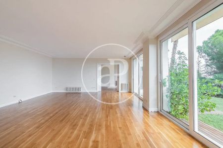 Casa o chalet de alquiler en Av. de Pearson, Pedralbes - Photo 3