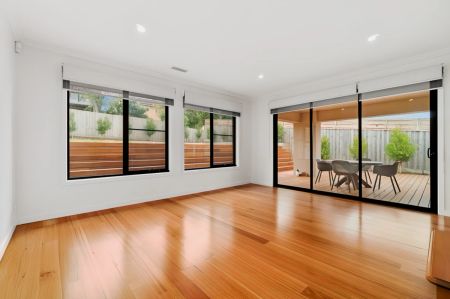 4 Bed, 3 Bath - Photo 4