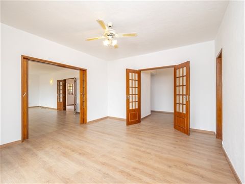 Andar de Moradia T5 - Photo 1