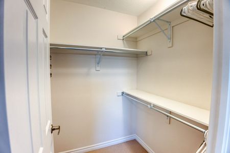 For Lease - 513 Coldwater Crescent, Kanata, Ontario - Photo 5