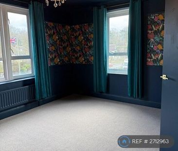 2 bedroom maisonette to rent - Photo 2