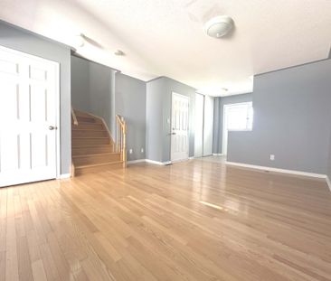 For Lease - 7 Ulson Drive, Richmond Hill, Ontario - Photo 3